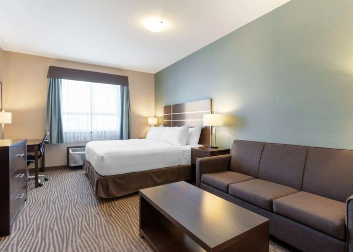 Best Western Plus Moosomin Hotel
