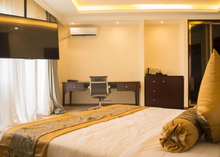 Bintumani Hotel