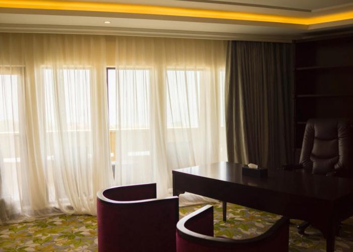 Bintumani Hotel