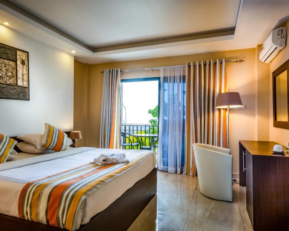 The Country Lodge Hotel