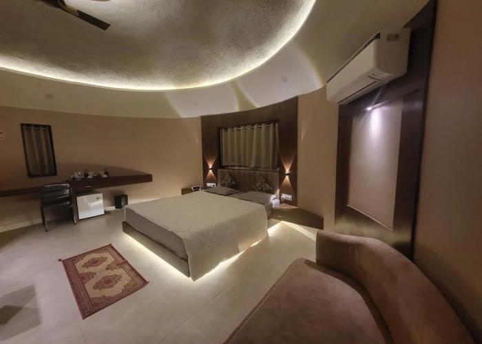Treebo Premium Mowgli's Den, Pench