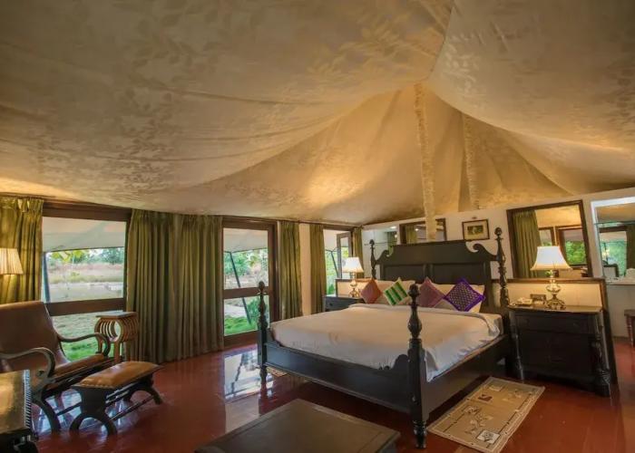 Tuli Veer Bagh Resort
