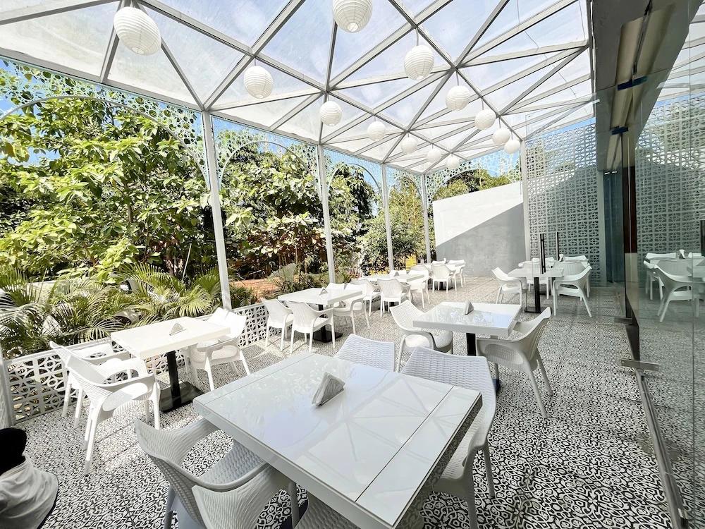 фото Olive Resorts