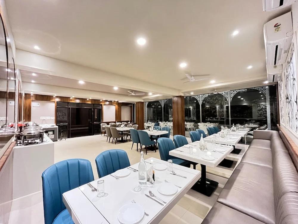 фото Olive Resorts