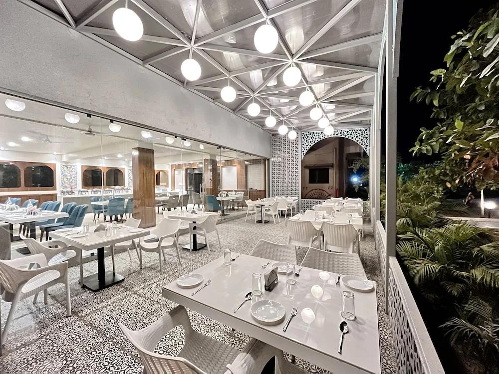 фото Olive Resorts