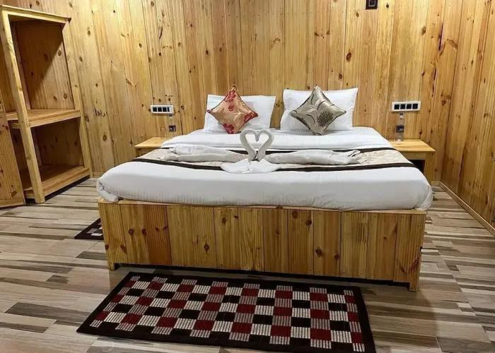 Village Camp Pench National Park