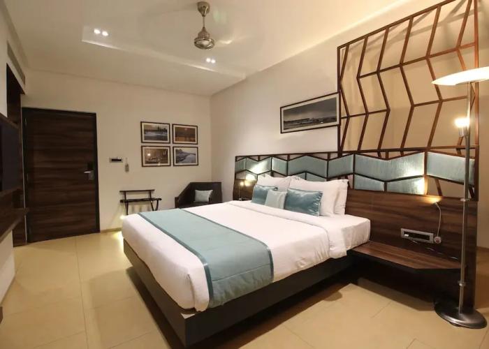 Hotel Maple IVY