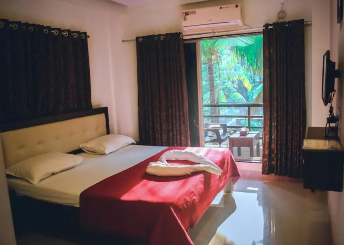 Royal Paradise Hotel