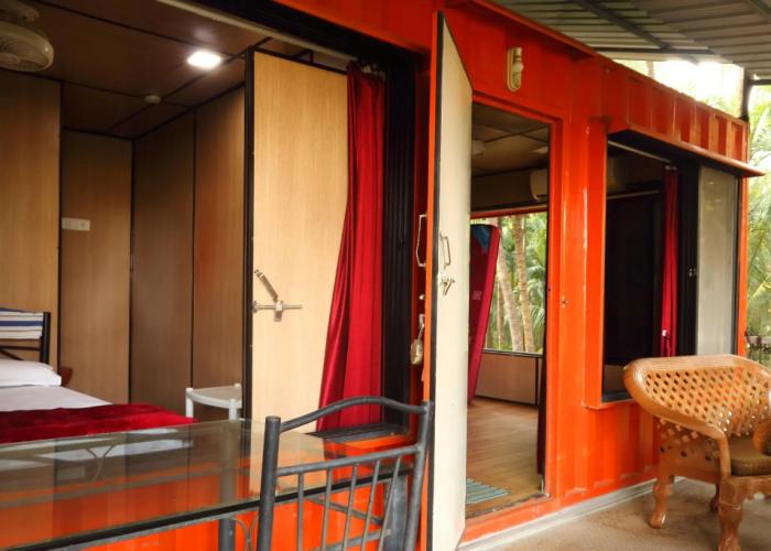 IORA Cottages