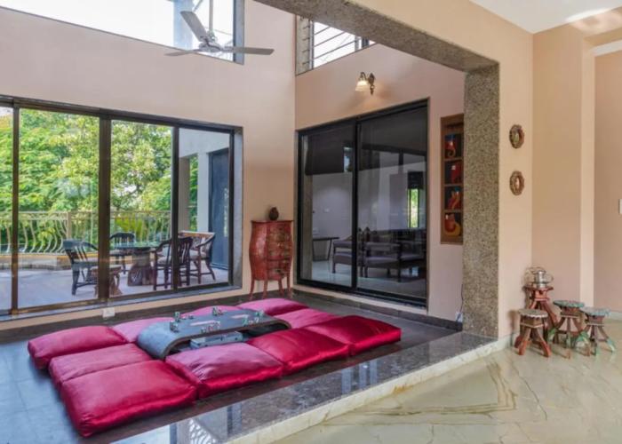 Saffronstays Aura
