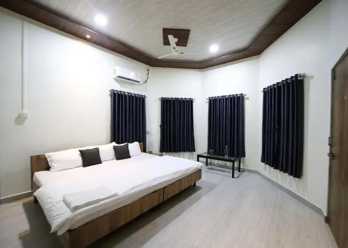 Coast house private villa Mandwa Alibaug