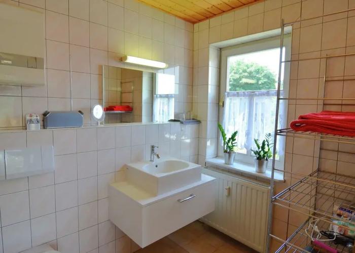 Modern Holiday Home With Bad Suderode View