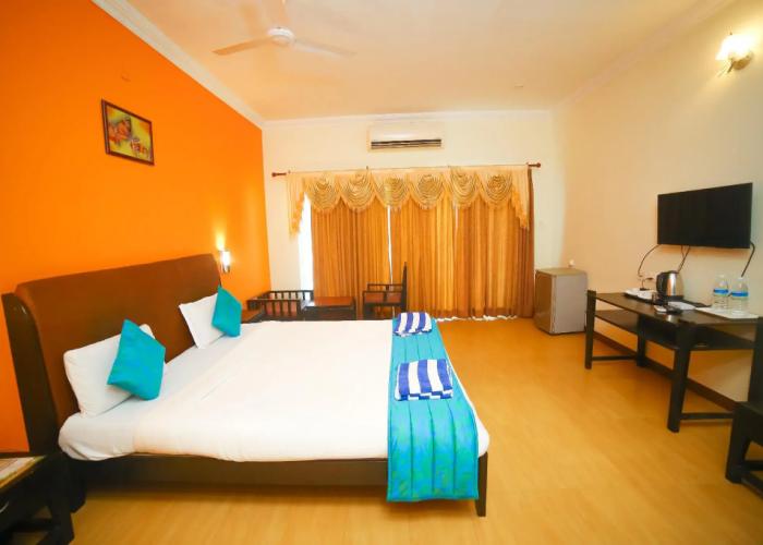 St. James Court Beach Resort