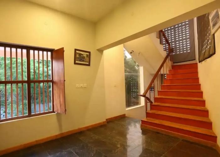 Le Apex Guest House