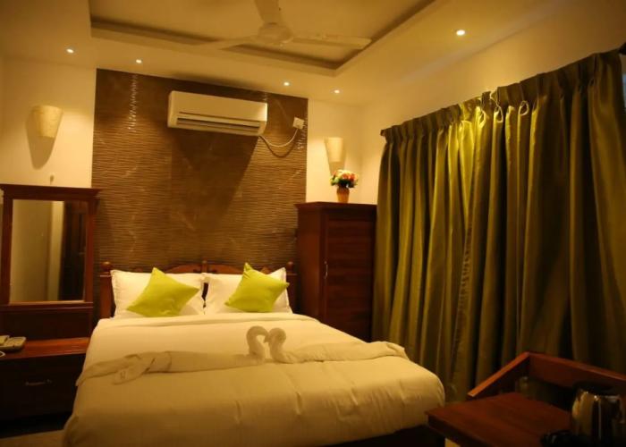 Le Holiday Inn