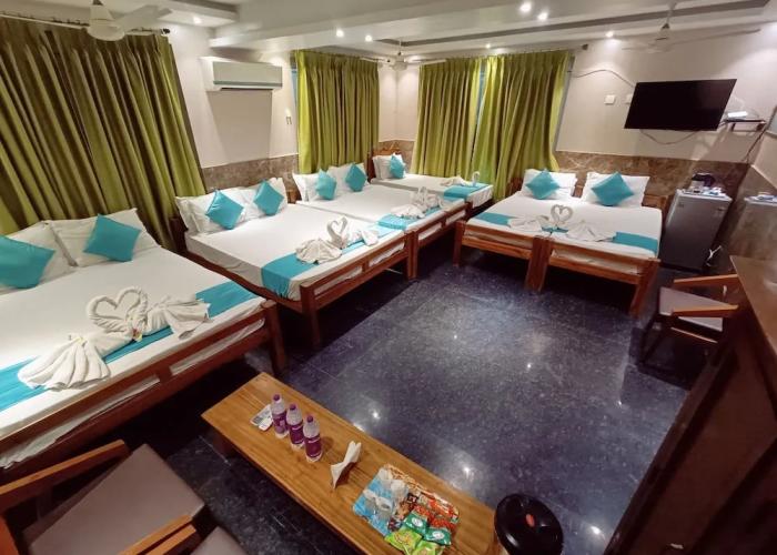 Le Holiday Inn