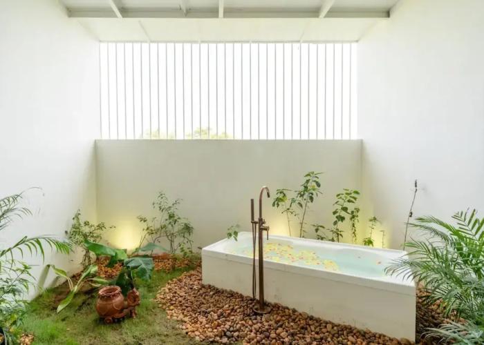 Nomads Resort - Destination Stays