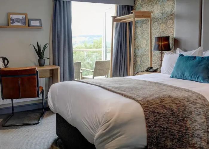 The New Hobbit Hotel Rooms