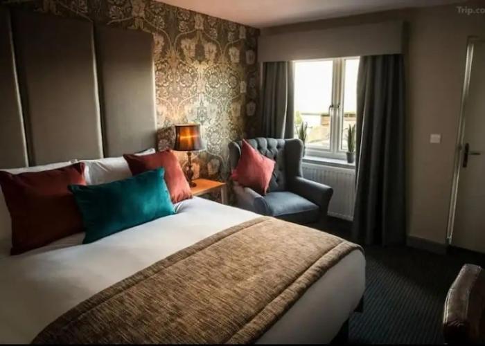 The New Hobbit Hotel Rooms