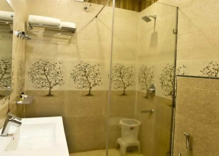 Quartz Himalayan Brothers