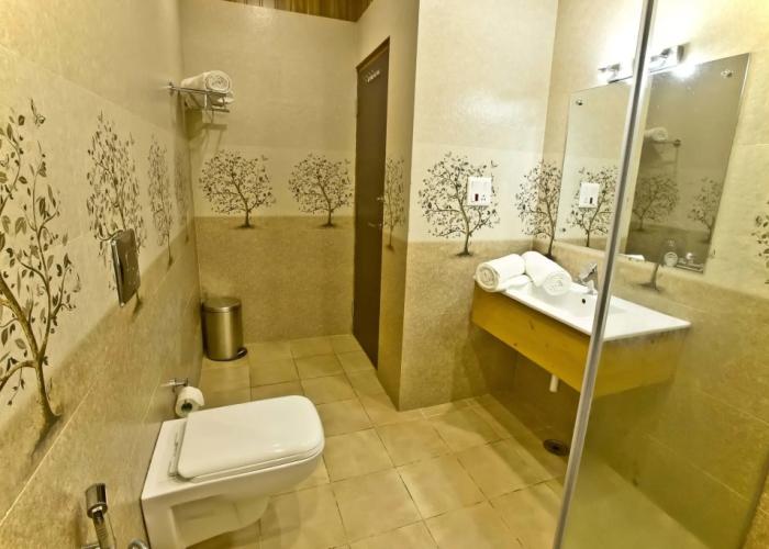 Quartz Himalayan Brothers