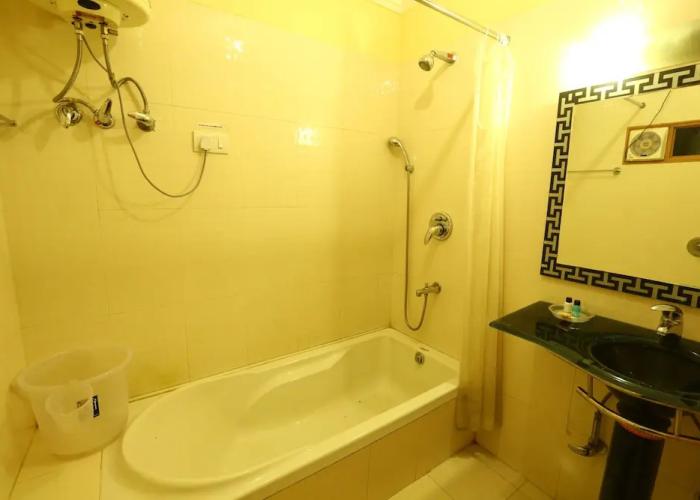 Hotel Samdupling Himalayan Brothers