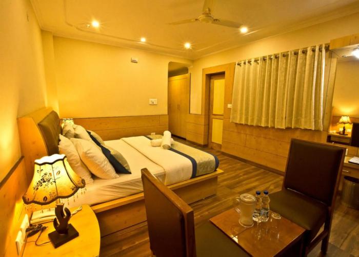 Quartz Himalayan Brothers