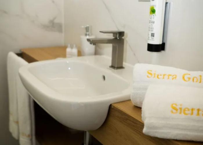 Sierra Bungaloves