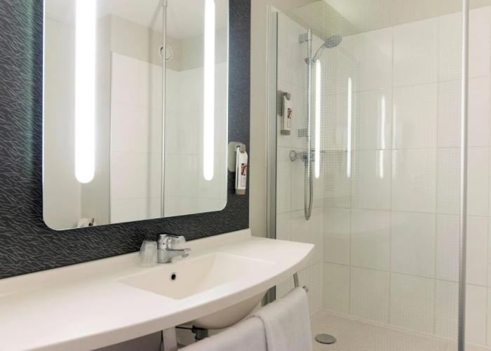 ibis Laval Le Relais d'Armor