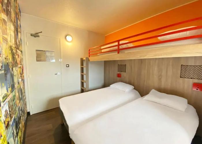 hotelF1 Laval