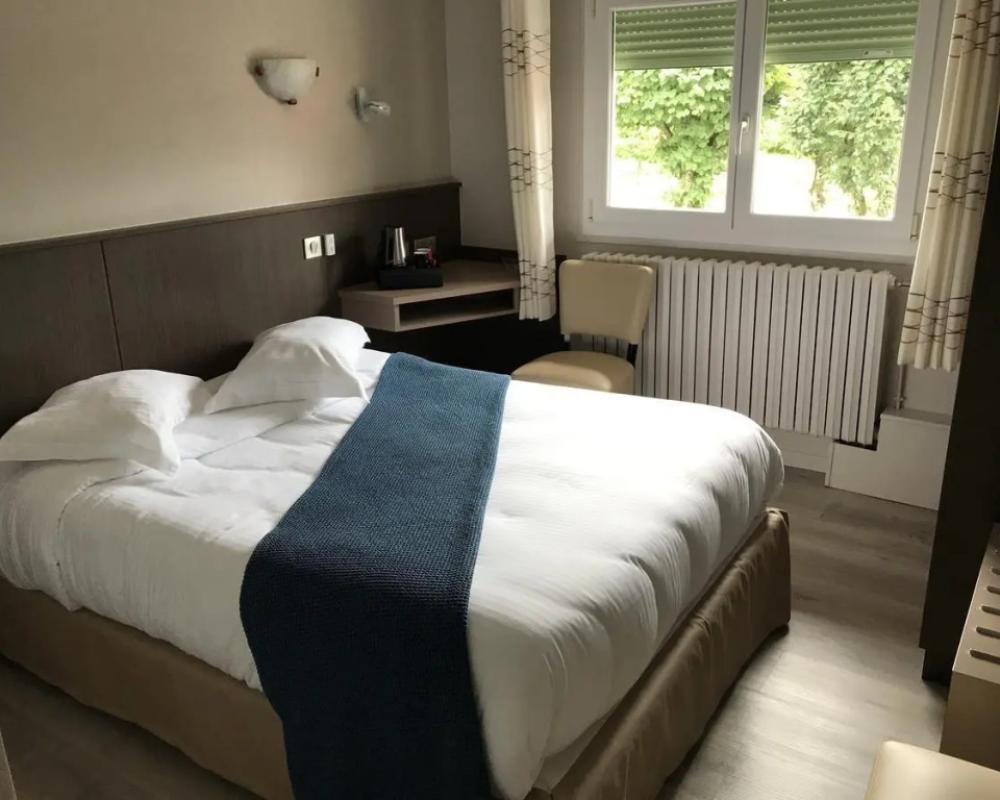 Hôtel CARRER Le Rhien