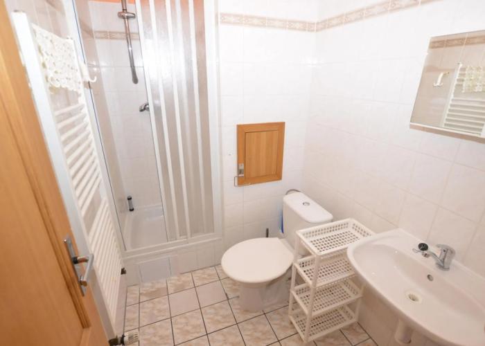 Snug Apartment in Jachymov near Ski Area