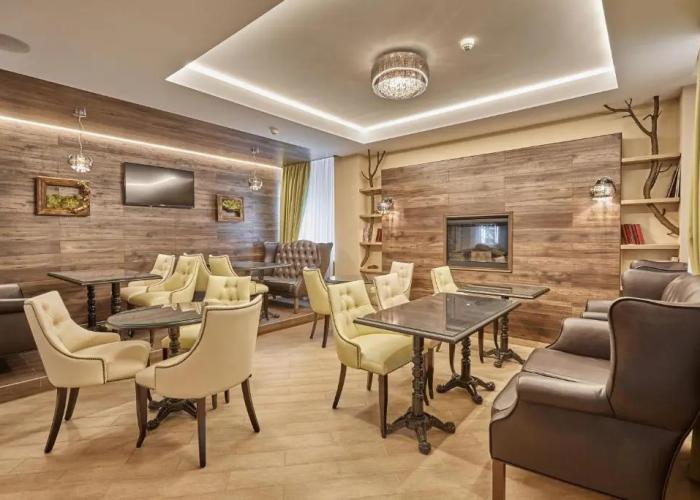 Honour and Grace Hotel