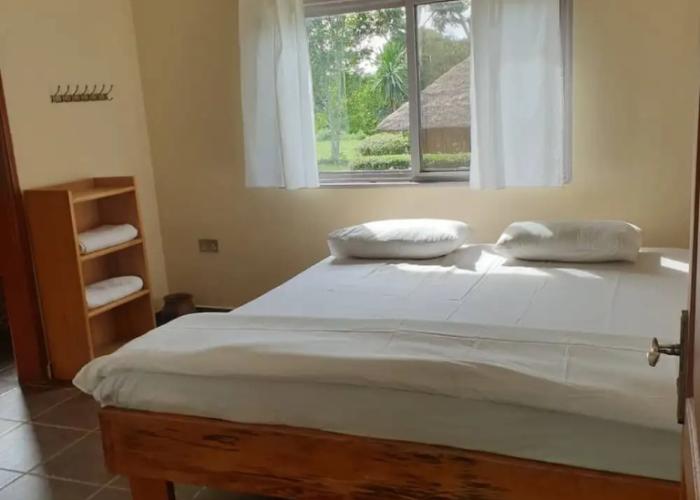 Bushbaby Lodge