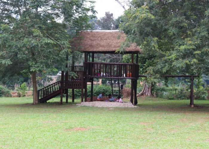 Bushbaby Lodge