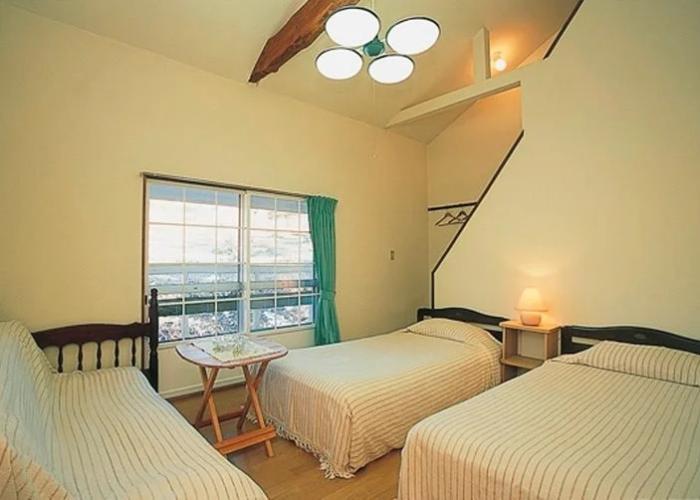 Shirakaba Sunshine Lodge