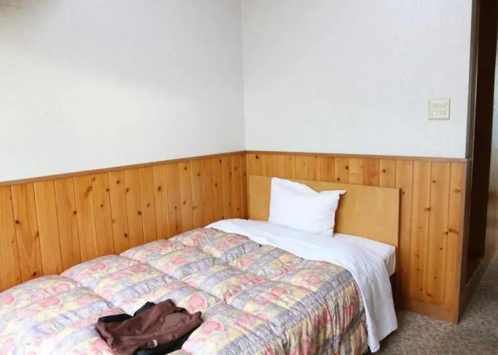 Handa Station Hotel