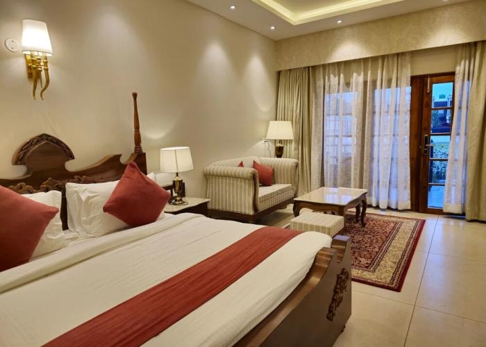 The creek boutique resort & spa