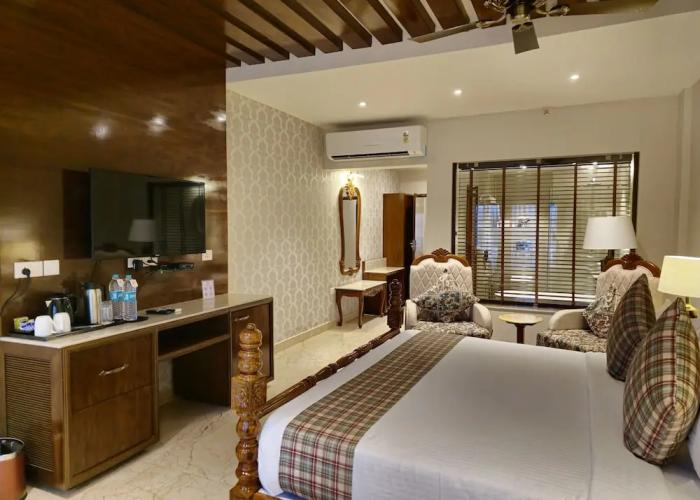The creek boutique resort & spa