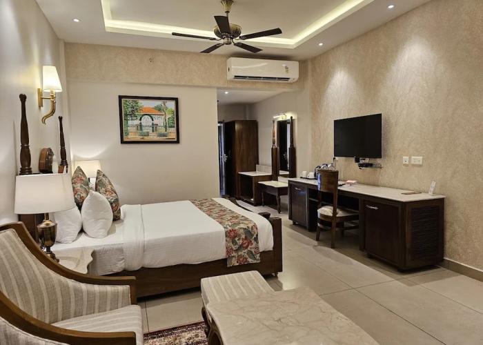 The creek boutique resort & spa