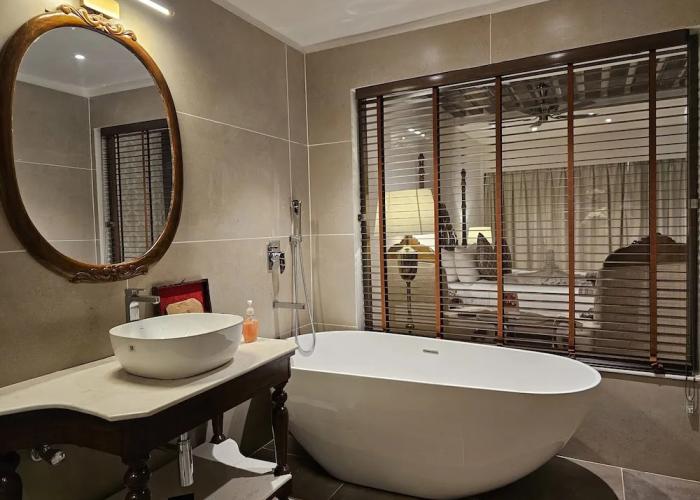 The creek boutique resort & spa