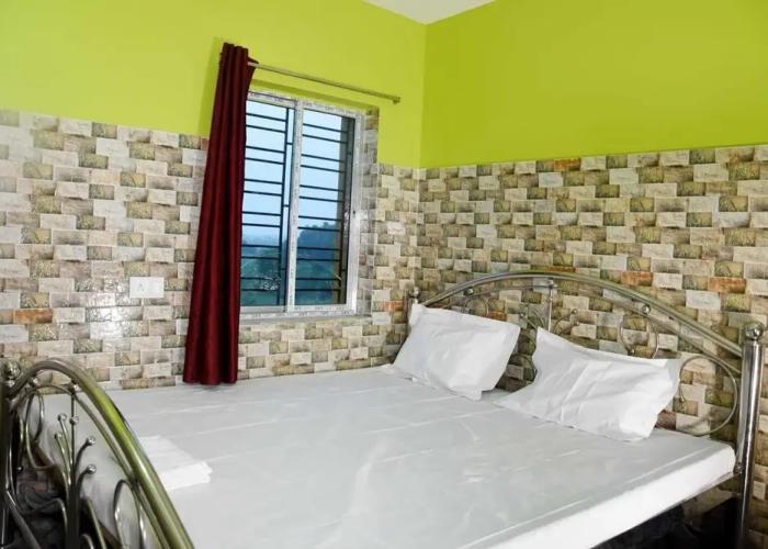 Neel Nirjan Resort