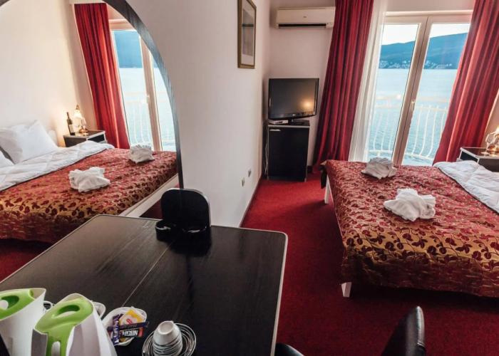 Hotel Azzurro