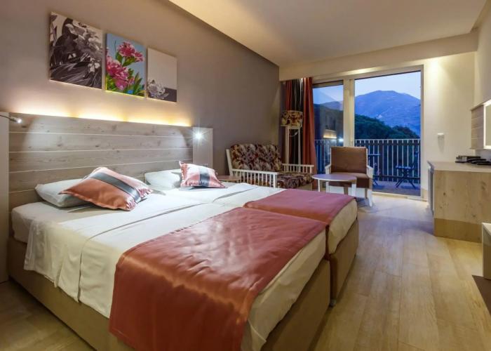 Carine Hotel Park