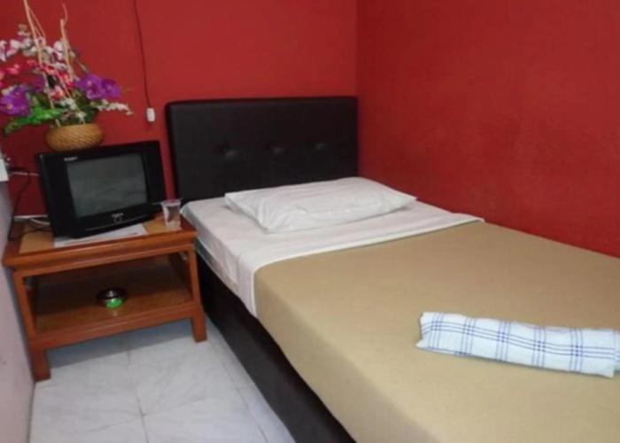 Hotel F Hotel