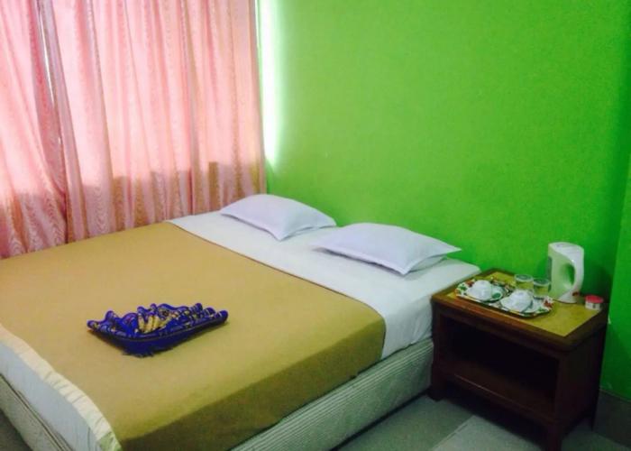 Hotel F Hotel