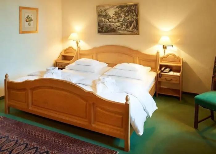 Burghotel Schnellenberg