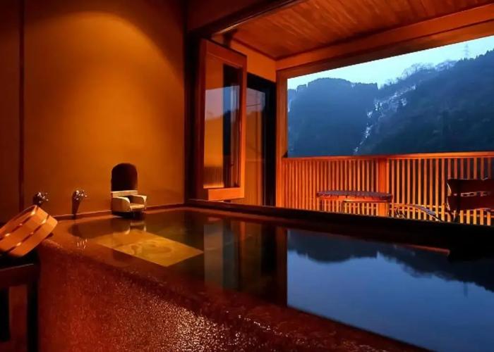 Ryokan Sanrakuen