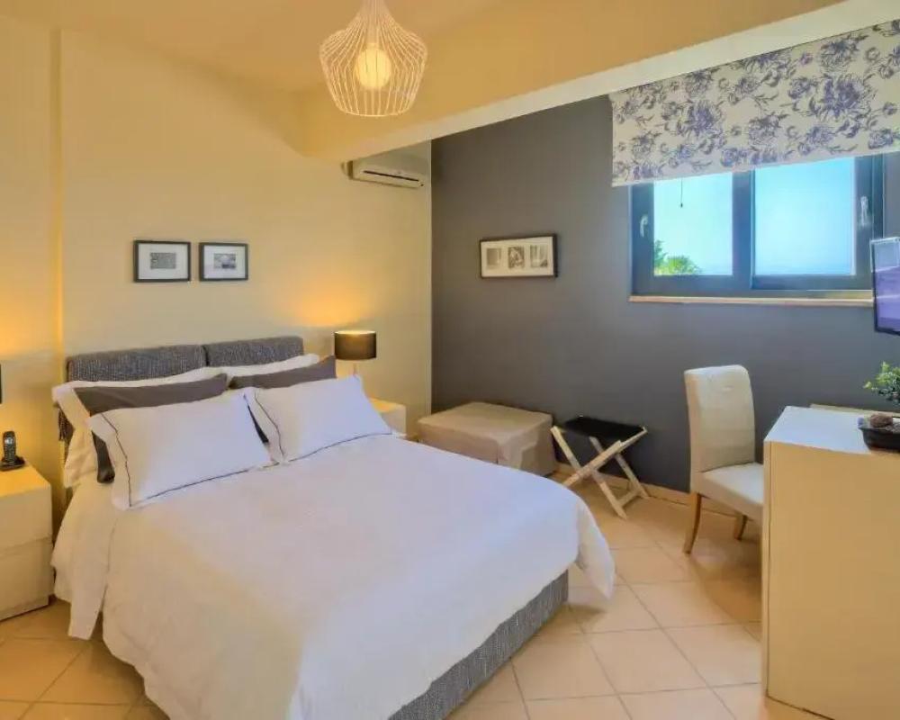 Marini Luxury Apartments and Suites