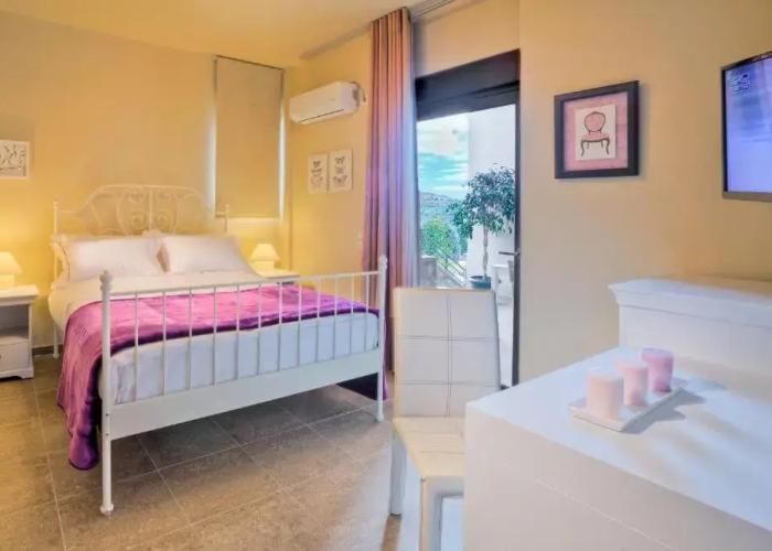 Marini Luxury Apartments and Suites